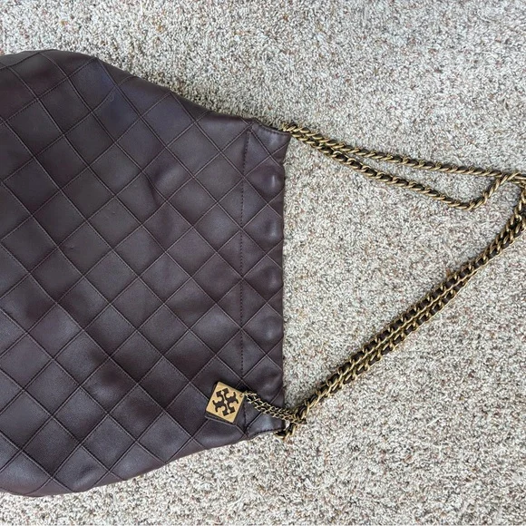 Tory Burch large Flemming hobo plum gold purse quilted EUC - Picture 13 of 14
